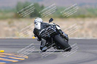media/Oct-01-2023-SoCal Trackdays (Sun) [[4c570cc352]]/Turn 14 Backside (1120am)/